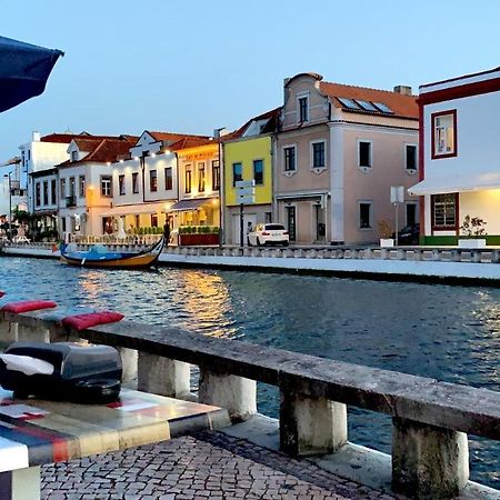 Canal Apartment Авейру Экстерьер фото