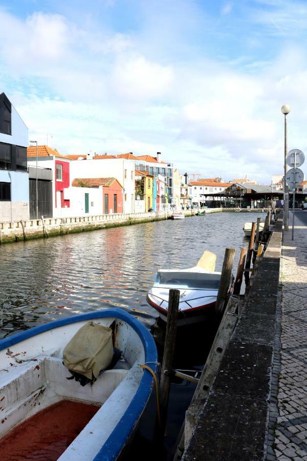 Canal Apartment Авейру Экстерьер фото